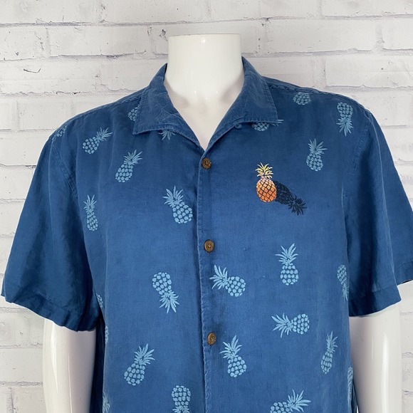 Tommy Bahama Other - Tommy Bahama Shirt Men's Size XL‎ Linen Button Up Hawaiian Floral Pineapples